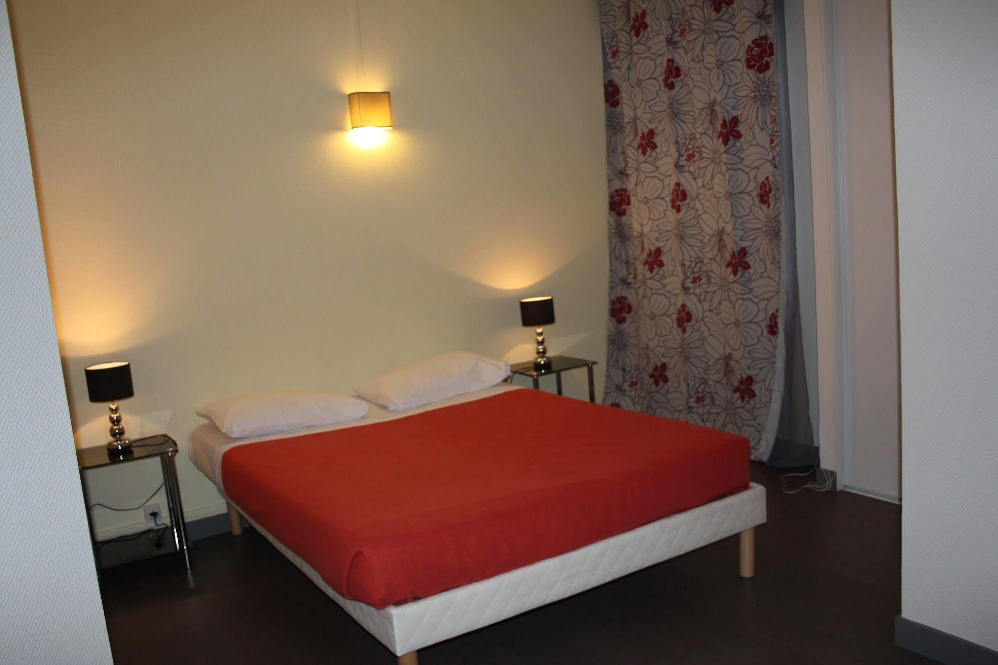 Residence D'Artagnan Montargis Eksteriør billede